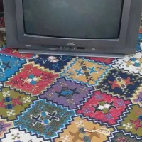 یک عدد تلوزیون سالم