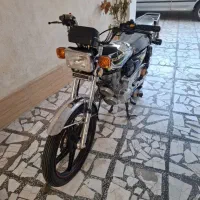 هوندا ۲۰۰همناز