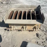 قالب سنگ جدول و جوی آب(کپر) طلاییه|ماشین‌آلات صنعتی|اردکان, |دیوار