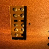 تلویزیون مبله رادیو گرام آنتیک قدیمی|کلکسیون اشیاء عتیقه|فیروزکوه, |دیوار