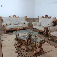 مبل سلطنتی ۸ نفره همراه با میز عسلی (فروشی)|مبلمان خانگی و میز عسلی|گرگان, |دیوار