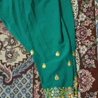 دو دست لباس نو|لباس|ایرانشهر, |دیوار