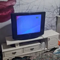 تلوزیون و میز تلوزیون با کنسول|تلویزیون و پروژکتور|پاکدشت, پاکدشت (مامازند)|دیوار