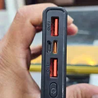 پاور بانک ۱۰۰۰۰ میلی آمپر عالی|لوازم جانبی موبایل و تبلت|اصفهان, شاهزید|دیوار