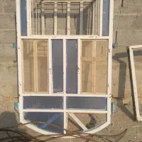 در و پنچره و دوچرخه|دوچرخه، اسکیت، اسکوتر|اهرم, |دیوار