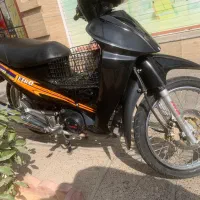 موتور سیکلت ویو جترو زیر خاکی مشابه نو|موتورسیکلت|شیراز, قلعه شاهزاده بیگم|دیوار