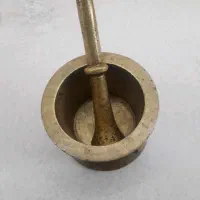 هاون و دسته هاون برنجی بسیار قدیمی