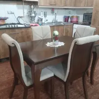 میز ناهارخوری چهار نفره