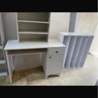 تخت صندلی وسرشور متحرک واینه ودکور ارایشگاه زنانه|آرایشگاه و سالن‌های زیبایی|یزد, |دیوار