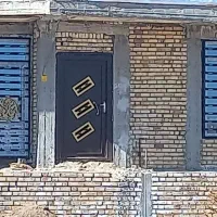 ساخت درب پنجره و اجراه نرده راه‌پله  ساخت سایبان|مصالح و تجهیزات ساختمان|رابر, |دیوار