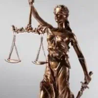 وکیل پایه یک دادگستری