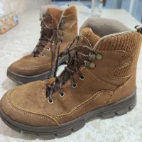 کفش کوهنوردی سایز ۴۰