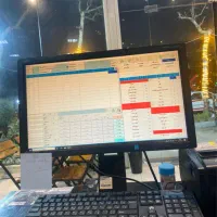 صندوق دار خانوم و پارکبان اقا نیاز مندیم