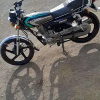 موتور سیکلت ۲۰۰ سی سی