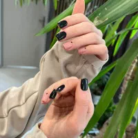 خدمات ناخن ژلیش پا رایگان