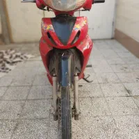 موتور بی کلاج ۱۲۵ مدل ۸۴|موتورسیکلت|نجف‌آباد, باغ ملی|دیوار