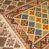 گلیم دستباف سنتی