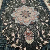 فرش ۱۲متری زمینه سورمه ای تیره