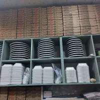 یک کارگر ساده آقا یا خانم نیازمندیم