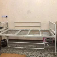 تخت بیمار یک شکن