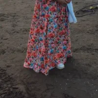 ساحلی نخی|لباس|میانه, |دیوار