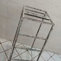 چهارپایه محکم