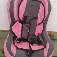 صندلی ماشین و قاب