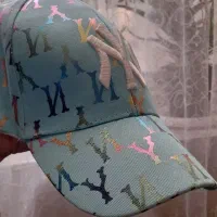 انواع کیف و کلاه|کیف، کفش، کمربند|مشهد, مصلی (کارمندان اول)|دیوار