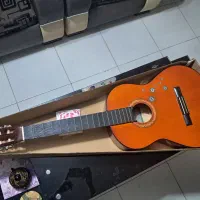 گیتار یاماها c40