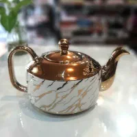 قوری چینی طرح دار طلایی|قوری، کتری، قهوهساز دستی|بندر انزلی, کارآموزی|دیوار