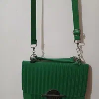 کیف زنانه دوشی سبز شیک در حد نو