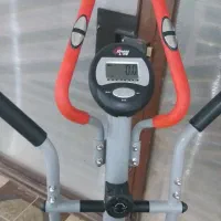 الپتیکال (اسکی فضایی) نو در حد|تجهیزات ورزشی|مراغه, |دیوار