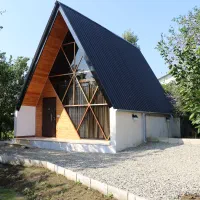 اجاره ویلا باغ سوئیسی|اجارهٔ کوتاه‌مدت ویلا و باغ|خرم‌آباد (تنکابن), |دیوار