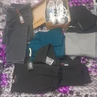 چند تکه لباس نو