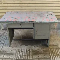 میز آهنی بخاری صندلی