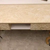 فروش یک عدد میز ناخن|آرایشگاه و سالنهای زیبایی|زنجان, |دیوار