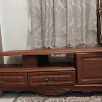 میز تلوزیون در حد نو