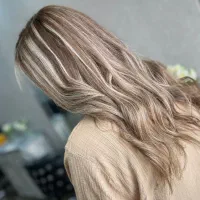 خدمات تخصصی رنگ و لایت آلما|خدمات آرایشگری و زیبایی|مبارکه, |دیوار