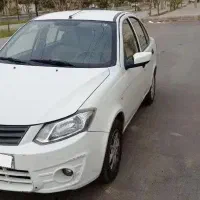 ساینا 99 کم کار بی رنگ شاسی سالم