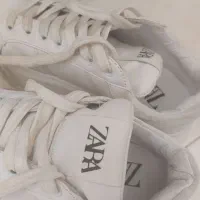 کفش اسپرت دخترانه|کیف، کفش، کمربند|شاهین‌شهر, شهرک هشت بهشت|دیوار