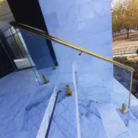 نیاز به یک منشی خانم داریم