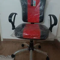 صندلی در حد نو فقط ۷ تومان
