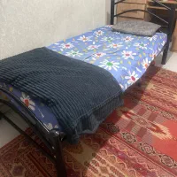 تختخواب فلزی