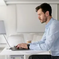 استخدام UIUX و طراح بنر سایت