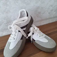 ۲جفت کتونی نو سایز ۴۰و ۴۱