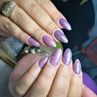 اموزش و خدمات کاشت ناخن|خدمات آرایشگری و زیبایی|شیراز, شهرک ولیعصر|دیوار