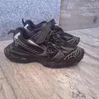 کفشهای اسپورت همگی باهم400تومان....