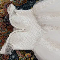 لباس عروس|لباس|ری, علایین|دیوار