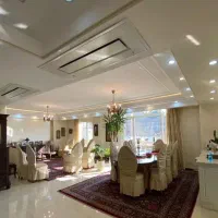 ۲۱۰متر/۳خواب/ میرداماد نفت /غرق در نور/ خوش نقشه