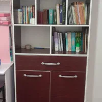 کتابخانه ومیزمطالعه
